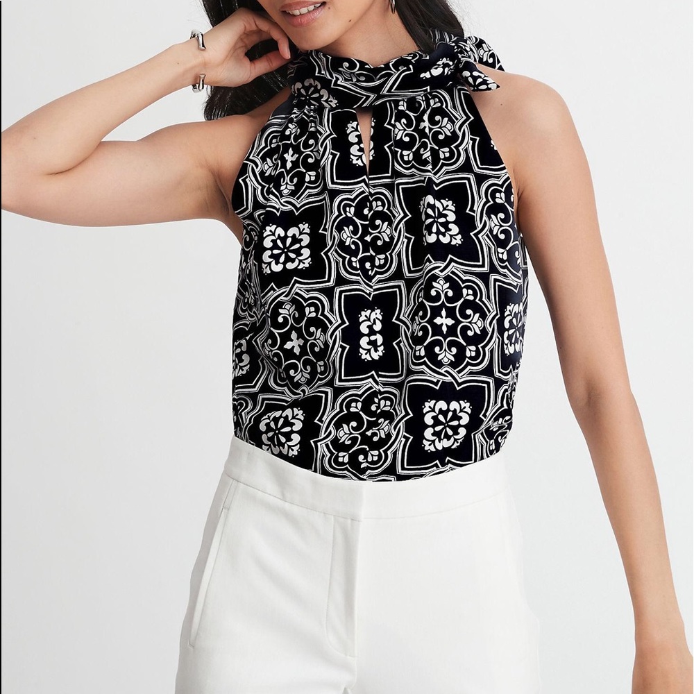 Pettie Tiled Halter top